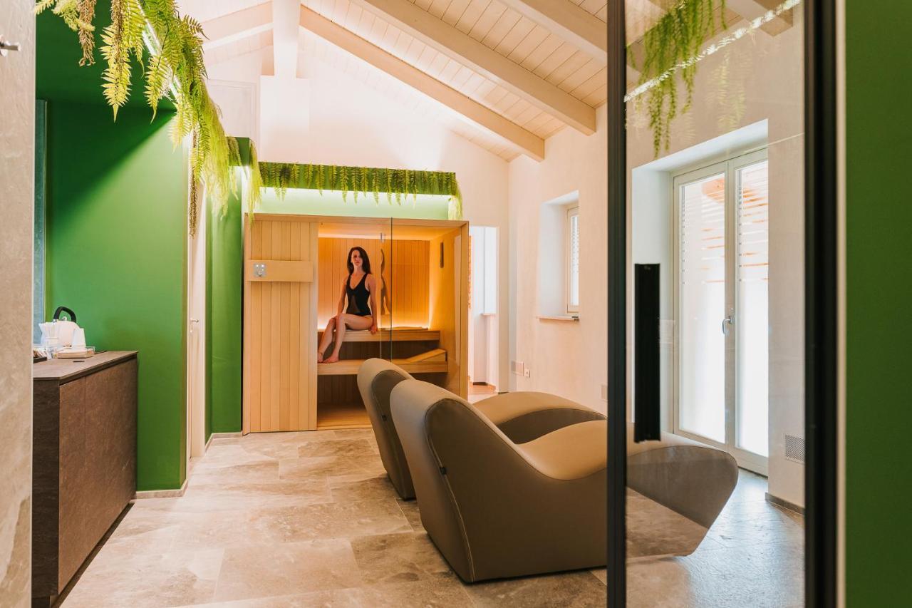 La Tenuta Di Santo Stefano Agri Resort & Spa Fossano Extérieur photo