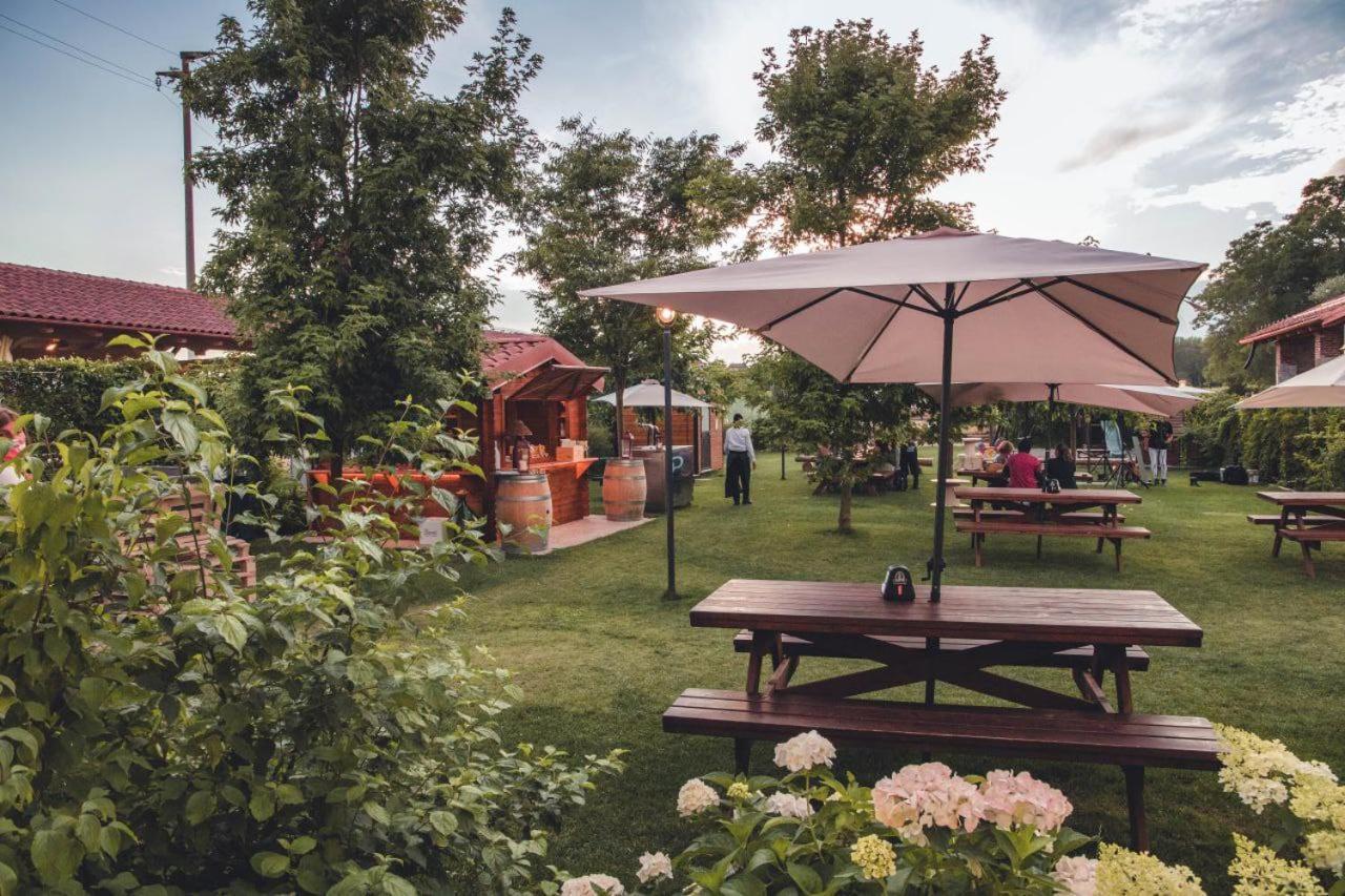 La Tenuta Di Santo Stefano Agri Resort & Spa Fossano Extérieur photo